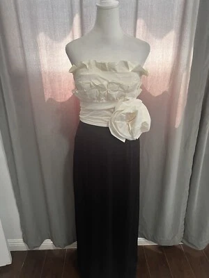 Max and Cleo Black /Wht Strapless Chiffon Flower Cocktail Party Dress 4 - Image 1 of 4