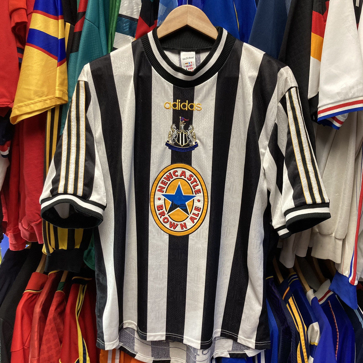 adidas Newcastle United International Club Soccer Fan adidas Newcastle United International Club Soccer Fan