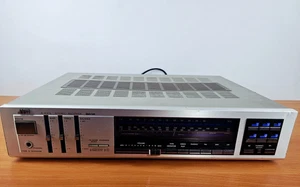 JVC R-K20L Stereo Receiver Amplifier FM/AM hifi Quartz Synthesiser Tuner 1982 - Picture 1 of 16