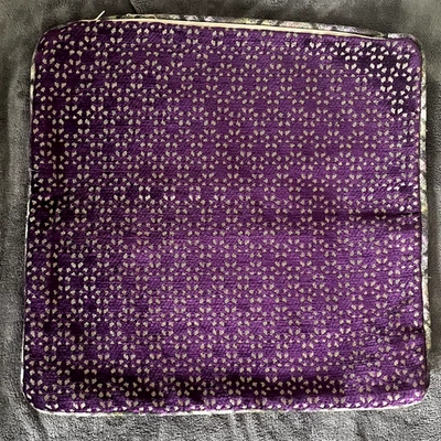 Handmade "OSBOURNE & LITTLE" Designer Velvet Cushion Cover 44cm x 44cm - Image 1 of 4