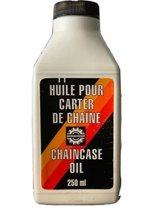 Genuine Ski-Doo Bombardier Chaincase Oil 250ML 8.4oz - Mineral Based | 413801900 - Picture 1 of 1