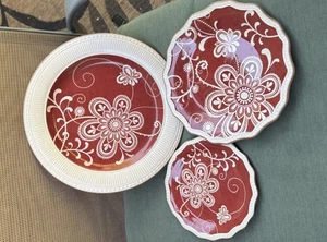 PIER 1 I Maribeth Ironstone Set of 3 - Dinner Plate/Salad Plate/Appetizer Plate - Picture 1 of 4