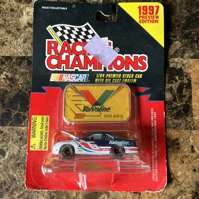 Coche diecast Mark Martin escala 1:64 de Racing Champions  Foto 1 de 3
