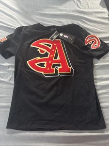 Pro Standard NBA Atlanta Hawks Stacked Logo Pro Team Black Men's T-Shirt New. - Picture 1 of 4