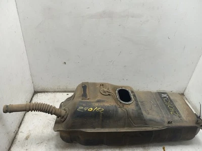 96-00 TOYOTA 4RUNNER 3.4L 4WD AT GAS FUEL TANK  Foto 1 de 4