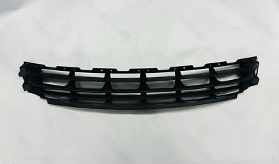 Genuine Ford Mondeo MK3 Face Lift 03-07 Lower Front Grill 3S7117B968BC - Image 1 of 4