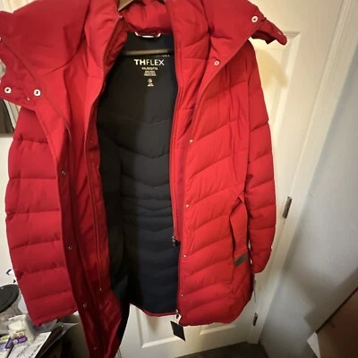 Casaco acolchoado feminino Tommy Hilfiger com cinto vermelho acabamento de pele sintética com capuz tamanho XXL novo com etiquetas - Imagem 1 de 4