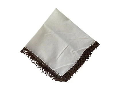 Pañuelo vintage de algodón blanco de los años 50 con borde tatuado marrón "TAL CUAL" H443 Foto 1 de 4