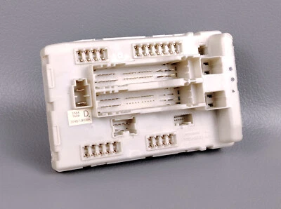 Unidad de control de caja de fusibles NISSAN INFINITI G35 G37 EX35 skyline v36 IPDM 284B7 JK00A Foto 1 de 4