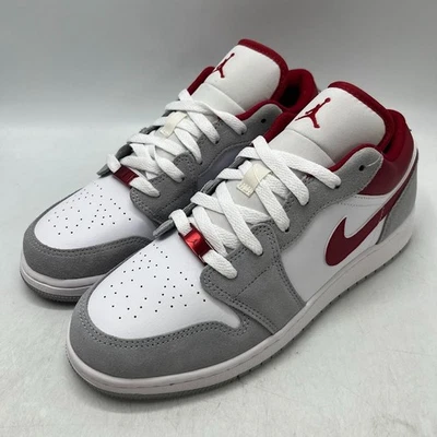 Jordan 1 Low SE GS Gris Claro Humo Gimnasio Rojo Tenis DM0589-016 Hombres Talla 7Y Nuevas Foto 1 de 4