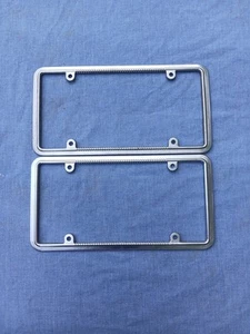 License Plate Frames Yankee 40149 Vintage Style Solid Metal Beaded HotrodClassic - Picture 1 of 3