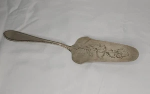 Tortenheber Kuchenheber Tortenschaufel Gebäckheber versilbert Floraler Muster - Bild 1 von 8