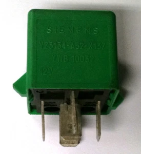 Rover 200 25 400 Relay YWB10032 Green multi purpose  - Picture 1 of 1