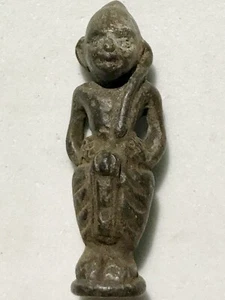 ÁNGEL GUARDIÁN HUMANO/PEQUEÑO PHRA LP RARO ANTIGUO AMULETO TAILANDÉS BUDA COLGANTE MAGIA #10 - Imagen 1 de 2