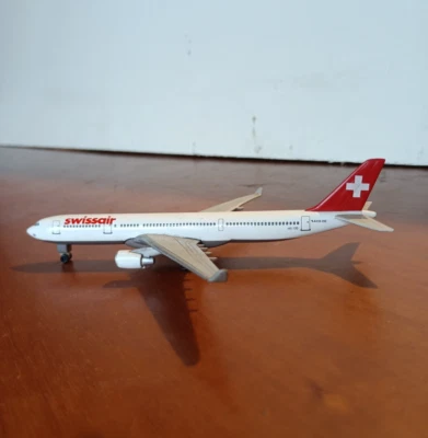 BOEING 737  - DIECAST - SWISSAIR HS 120 - STATO PERFETTO - Immagine 1 di 4