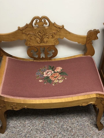 Small Carved Victorian Settee Mauve Needlepoint Cover