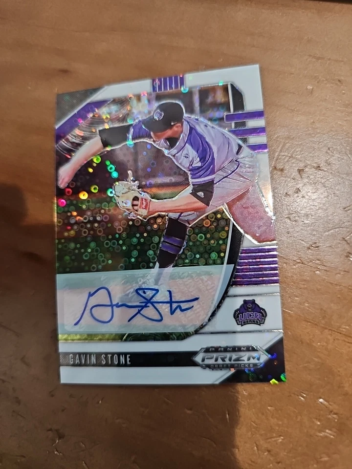 2020 Prizm Draft Picks Gavin Stone SP White Donuts Circles Prizm RC  50/50 Auto - Image 1 of 1