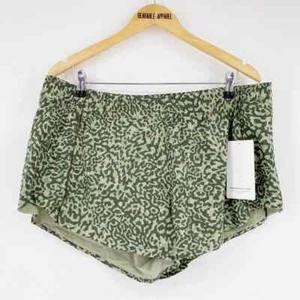 Athleta Hustle 3" Short Lined Elastic Waist Exercise Olive Leopard Print Size XL - Picture 1 of 5