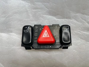Mercedes W210 W208 Hazard Warning Switch 2108201310 W202 - Picture 1 of 3