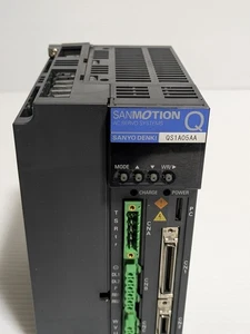 Sanyo Denki QS1A05AA02201T00 Servoverstärker USA kostenlose Steuer von tatsächlicher Maschine - Bild 1 von 4