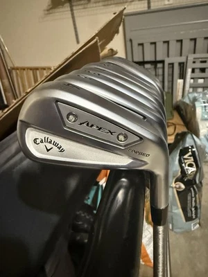 Planchas Callaway Apex AI200 Foto 1 de 4