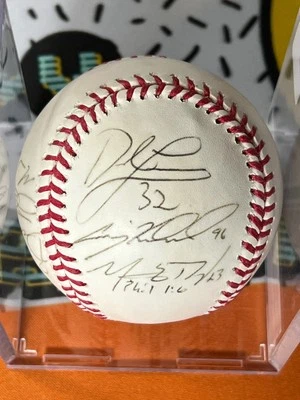 2010 Atlanta Braves Signed Official MLB Baseball Kimbrel / Lowe JSA Cert - Image 1 of 4