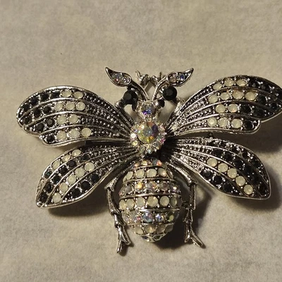 Betsey Johnson Bumblebee Brooch/Pin  Black & White Rhinestones - Image 1 of 4