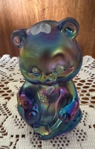 Fenton Violet Satin Iridized Historical Collection Bear Floral Design # 5151 XP - Picture 1 of 5