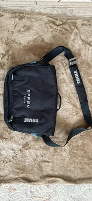 Thule Crossover TSA 15" Computer Laptop Messenger Bag in Black 9020-20 - Image 1 of 3