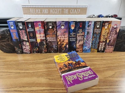 The Wheel Of Time Book Series 1-12 PB + New Spring = 13 Books PB  Robert Jordan - Image 1 of 4