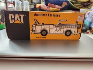 CATERPILLER AMERICAN LAFRANCE FIRE TRUCK DIECAST BANK NEW Open BOX BY ERTL 1996 - Picture 1 of 12