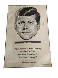 The Indianapolis Star Booklet Magazine John F Kennedy 1917-1963 JFK Memorabilia - Picture 1 of 12