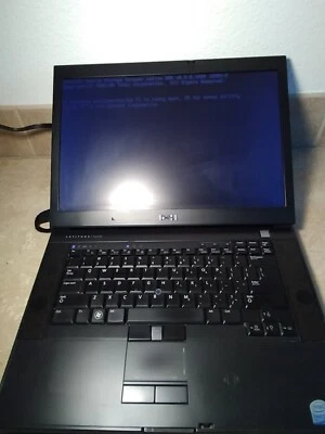 Dell Latitude E6500 Intel C2D P8700 2,53 GHz 2 GB de RAM sin cable ni disco duro para reparación Foto 1 de 4