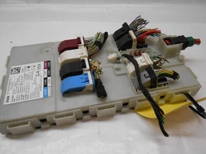 BMW X5 Front Body Comfort Module OEM 61358725620 / 8725620  DT0337 - Picture 1 of 5