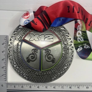 2025 Spartan Race X12 Trifecta Medal 8.5 X 8.5 Inches 4 Lb Championship Athlete - Picture 1 of 4