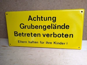 Emailleschild Hinweisschild alt unbenutzt Bergbau Wismut DDR Grubengelände  - Bild 1 von 5