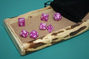 Handmade Natural Edge Maple Dice Tray with Purple Dice Set - Imagen 1 de 14