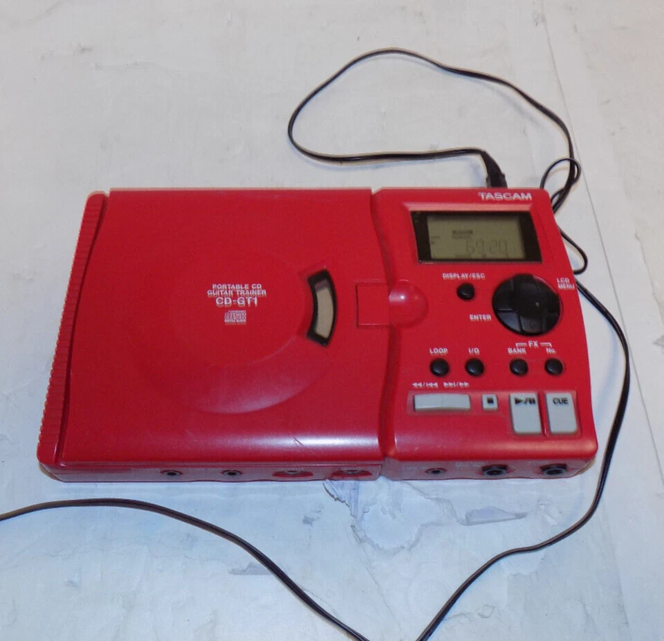TASCAM Portable CD Guitar Trainer CD-GT1 with AC Adapter, Tested - Image 1 of 1