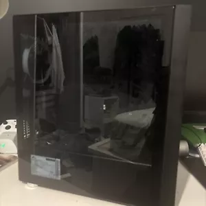 Compact Mid-Tower Case with Tempered Glass - Picture 1 of 6