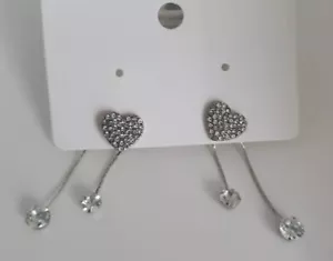 Bellissimi Orecchini Nappa Asimmetrici Donna Zircone A Forma Cuore - Nuovi - Foto 1 di 4