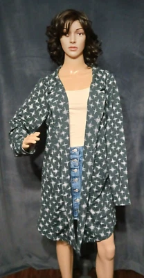 Blazer Lularoe Feminino XL Gwen Cinza Bolsos Quentes Moderno Casual Chique Simplesmente Conforto - Imagem 1 de 4