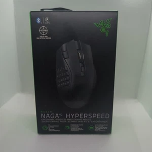 Razer Naga V2 HyperSpeed Wireless MMO Mouse 19 Buttons 30K DPI Black Bluetooth - Picture 1 of 12