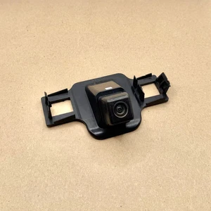 OEM 13-14 Toyota Venza Rear Back View Parking Assist Camera Assembly 86790-0T010 - Picture 1 of 5