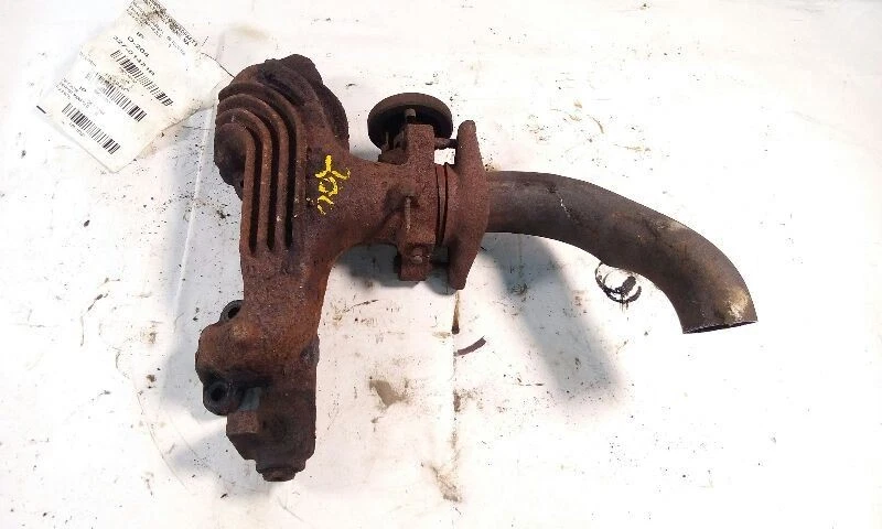  88-91 Dodge 100 150 250 Pickup Passenger Exhaust Manifold 6-239 3.9 Liter - Image 1 of 3