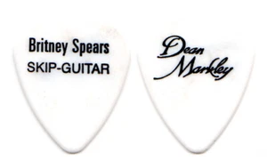BRITNEY SPEARS Guitar Pick : 2002 Tour Skip Dorsey White Black - Picture 1 of 1