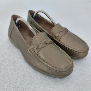 Lifestyle By Cushion Walk Womens Gold Leather Loafers Comfort Shoes Wide Size 5 - Picture 1 of 7
