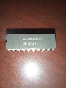 Intersil ADC0804LCN 8-bit uP compatible Analog-Digital Conv./NOS/20 pin CDIP - Picture 1 of 3