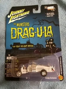 2021 Johnny Lightning Silver Screen Machines The Munsters Dragula (CHASE) - Picture 1 of 5