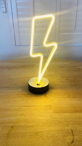 lampara de mesa, de batería  - Picture 1 of 3