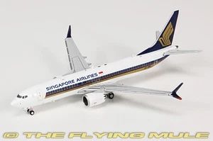 JC Wings 1:400 737 MAX 8 Singapore Airlines 9V-MBN - Picture 1 of 1